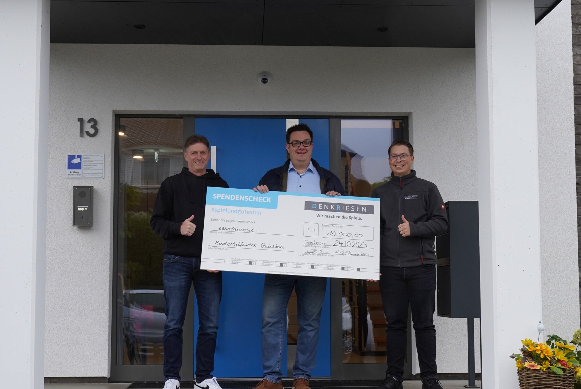 Gemeinsam für Kinder in Quickborn - 10.000€ Spende an das Kinderhilfswerk Quickborn