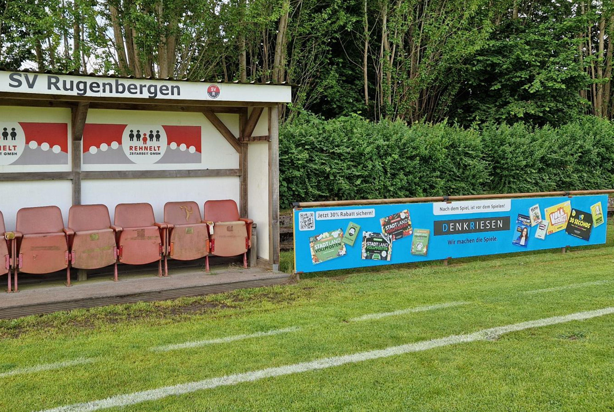 Denkriesen Bandenwerbung beim SV Rugenbergen